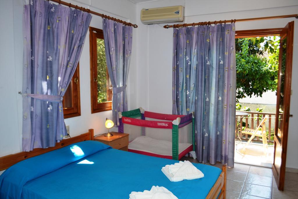 Ferienwohnung Iliachtides Kala Nera Exterior foto
